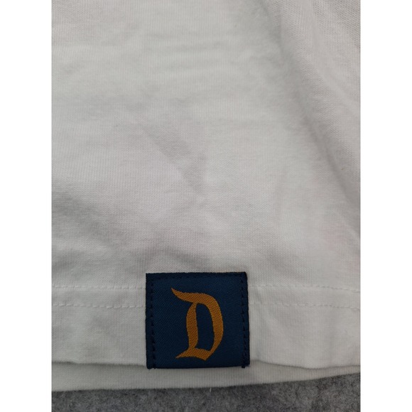 Disneyland Resort White Graphic T Shirt Mickey Mouse Castle Icons Adult Size L - Picture 5 of 6